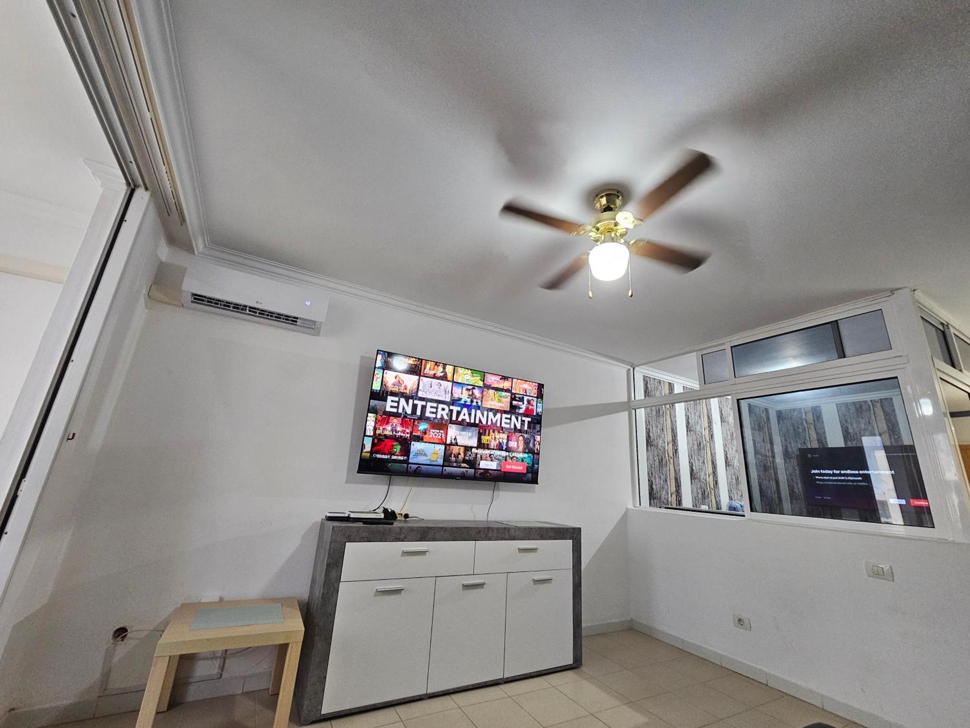 Cozy Studio, Aircon And 3 Pools San Miguel de Abona Luaran gambar